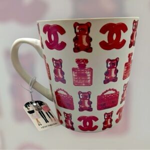 Amanda Greenwood Art Mug NWT